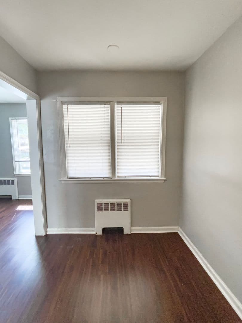 Cozy 1 bedroom, Close to Campus 6 of 14