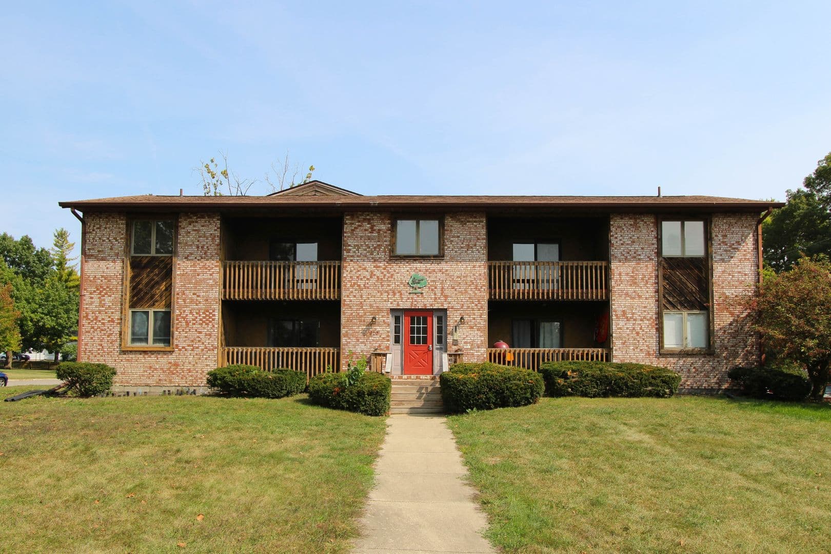 District on Linden - Spacious Units with Private Balconies on the Blue Loop 13 of 15