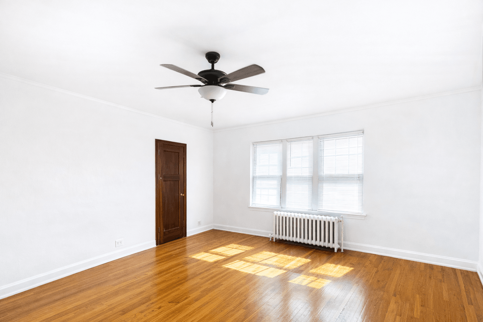 813 University Ave SE 14 of 17