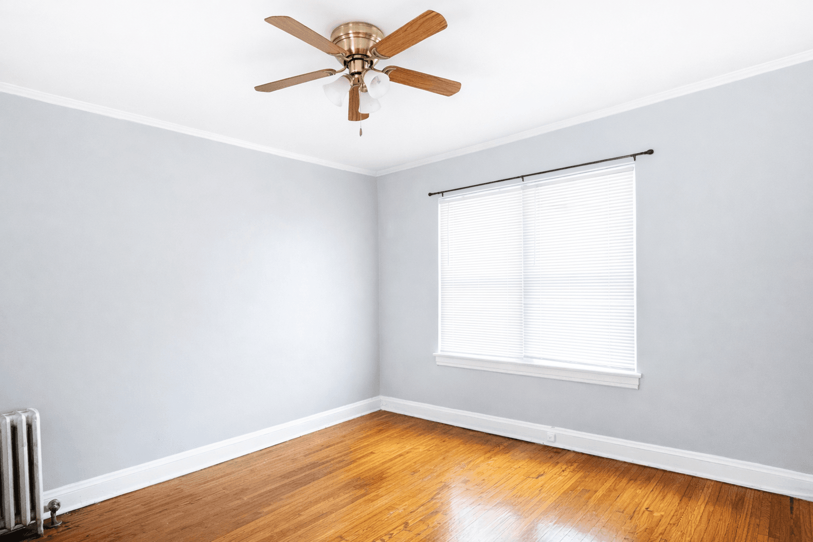 813 University Ave SE 28 of 29