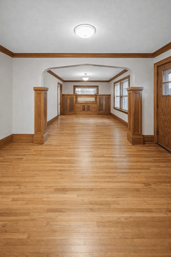 811 Snelling Ave N 5 of 16