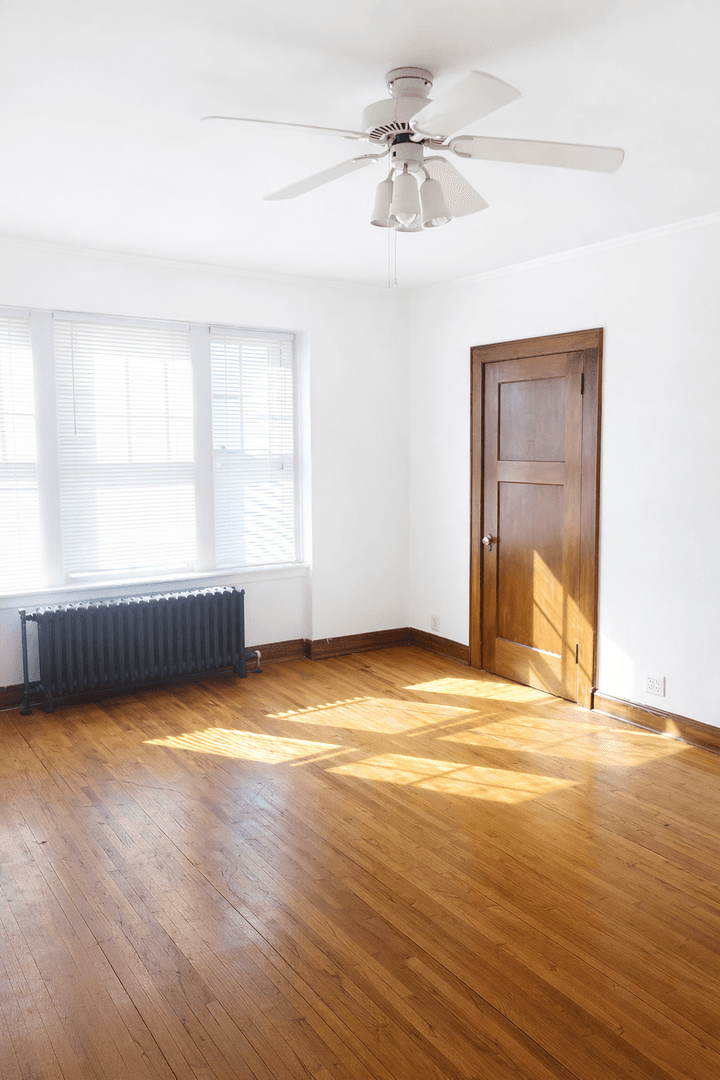 813 University Ave SE 14 of 29