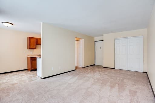 Woodbridge Terrace Apartments 6 of 9