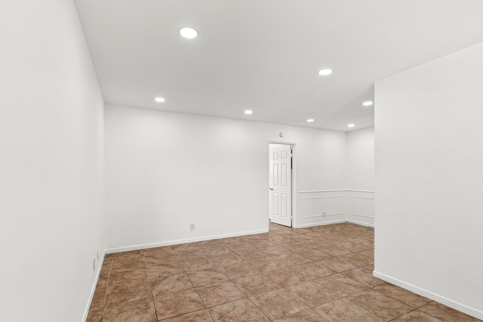 Kay Apartments 3 of 17