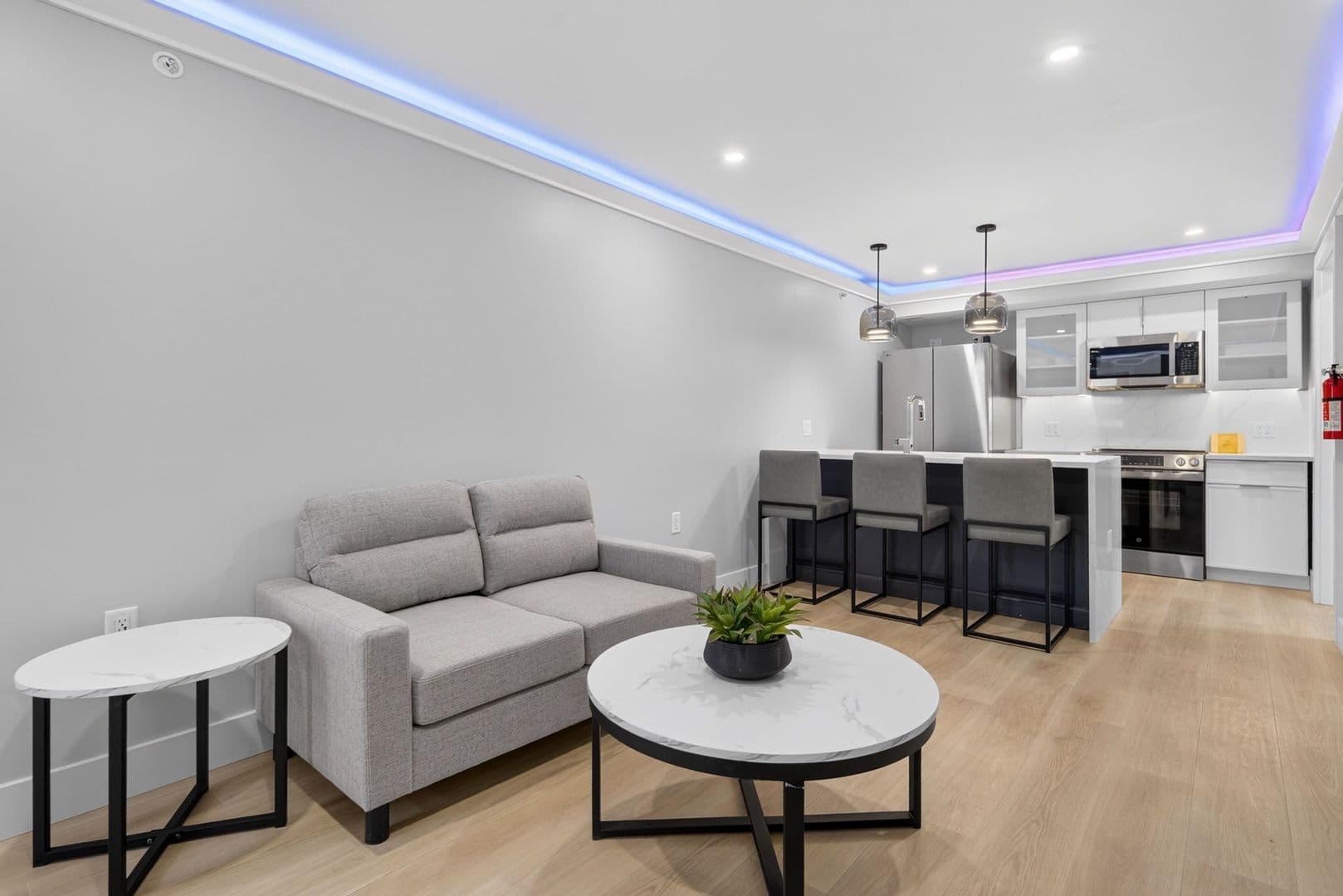 The Summit at 201 Oak Avenue 4 of 10