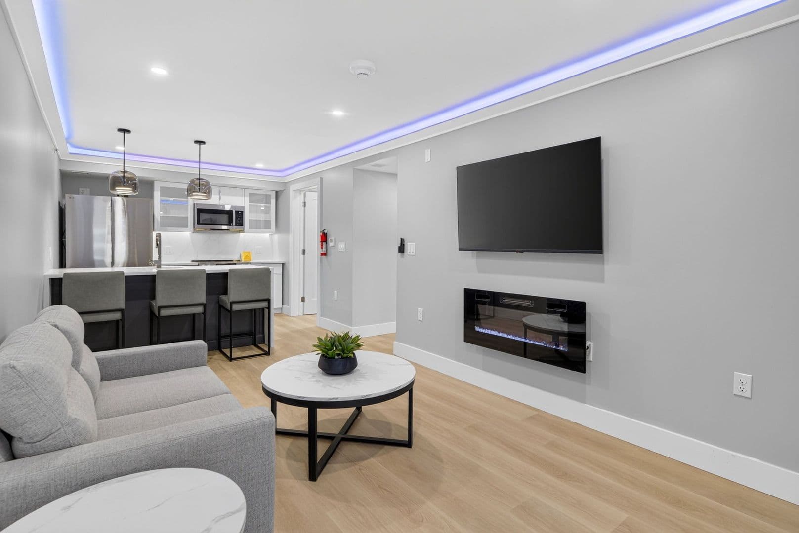 The Summit at 201 Oak Avenue 5 of 10