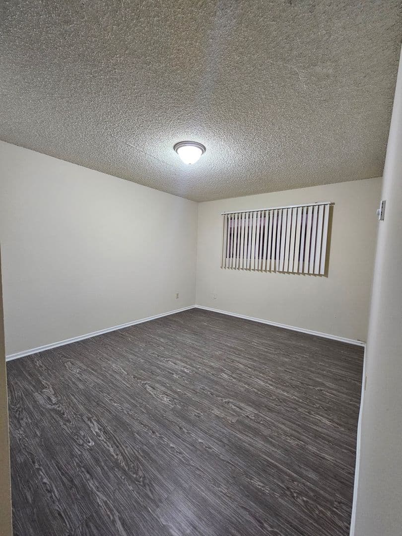 CASA COLIMA APARTMENTS 10 of 21