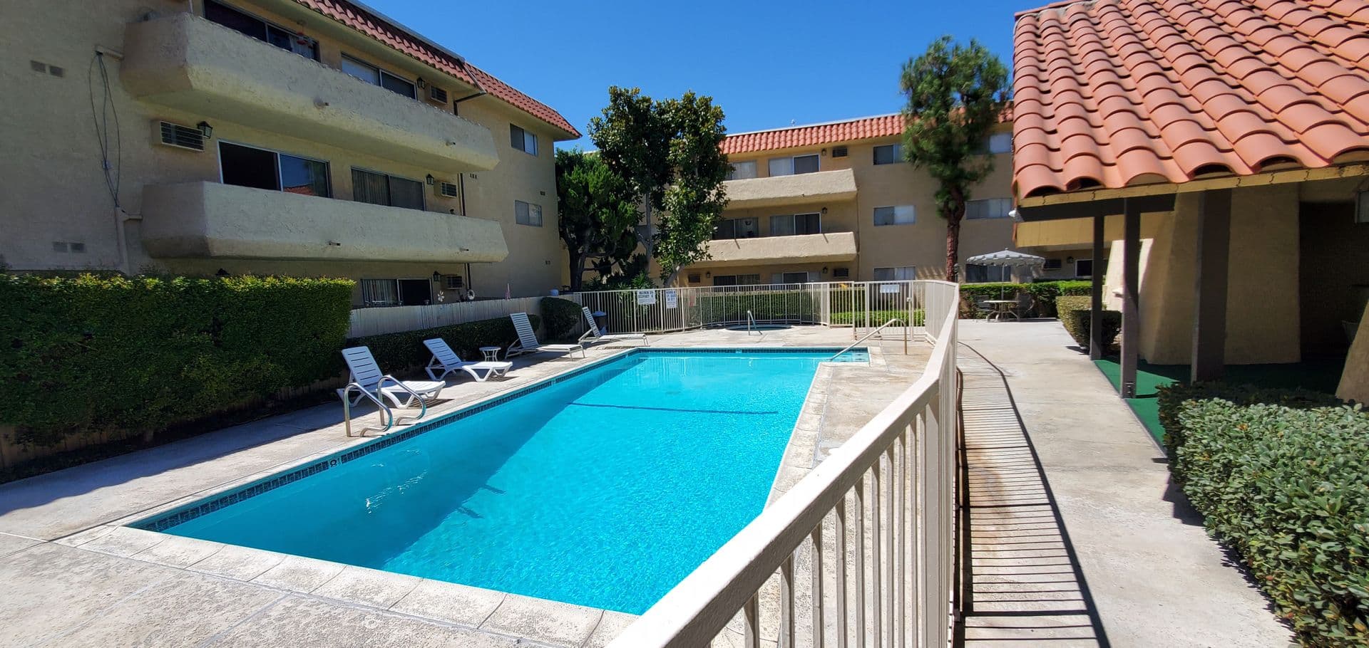 CASA COLIMA APARTMENTS 17 of 21