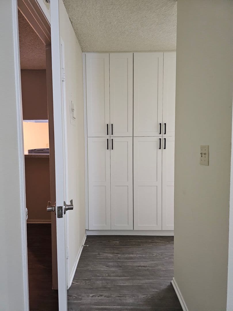 CASA COLIMA APARTMENTS 8 of 21