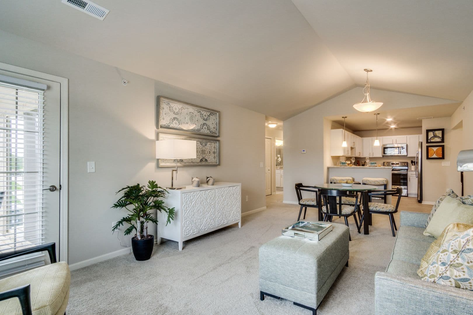 Tribute Creek Apartment Homes 6 of 10