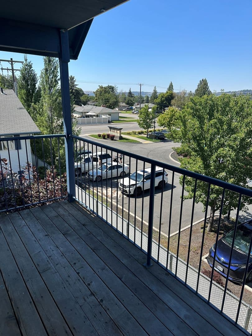 Beautiful 2 Bed 2 Bath Apartment - FIRST MONTH FREE!! 12 of 23