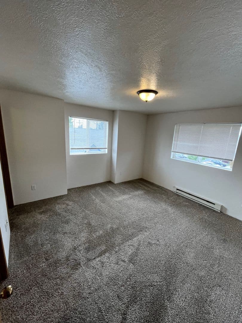 Beautiful 2 Bed 2 Bath Apartment - FIRST MONTH FREE!! 22 of 23