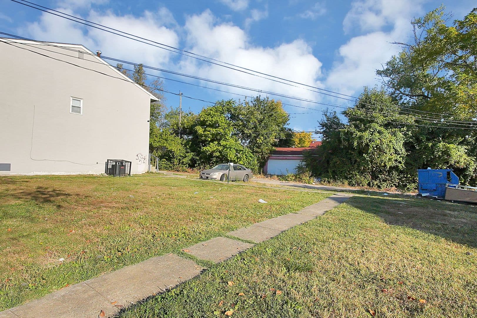 1598-1660 E 25th Ave 20 of 22