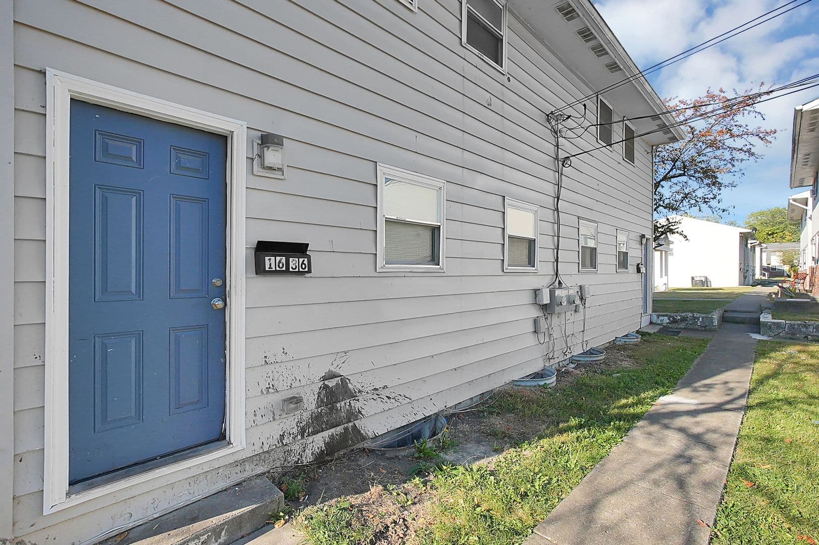 1598-1660 E 25th Ave 22 of 22