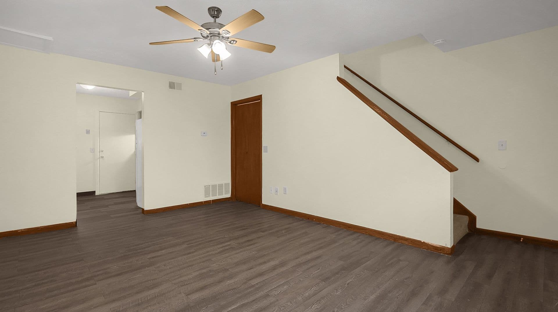 Sandridge Park Apartments 2 of 18