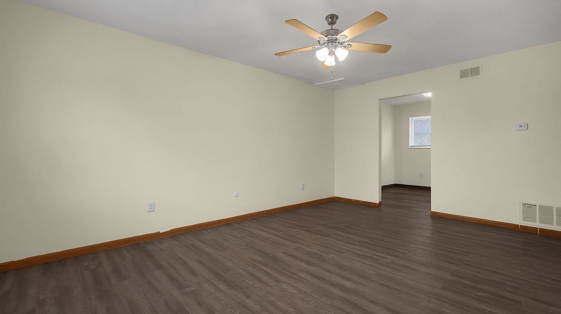 Sandridge Park Apartments 4 of 18