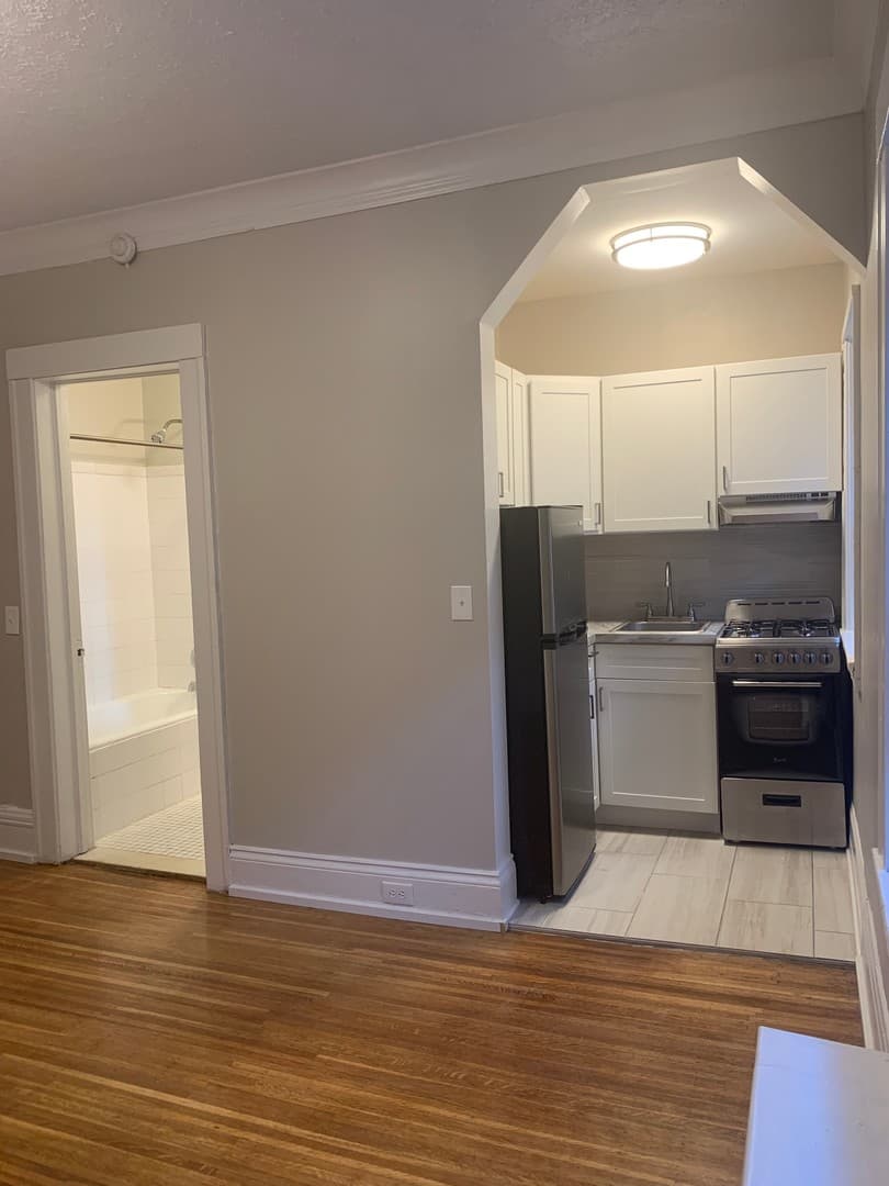 Normandie Properties 2 of 10