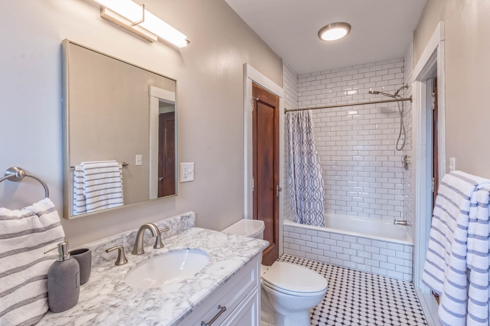 Normandie Properties 8 of 11