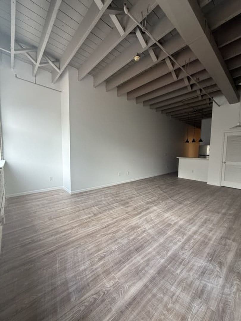 Harney Eleven Lofts 9 of 11