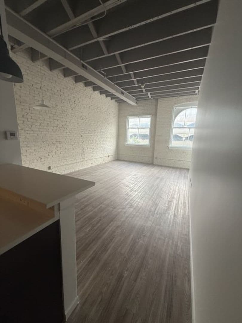 Harney Eleven Lofts 8 of 11