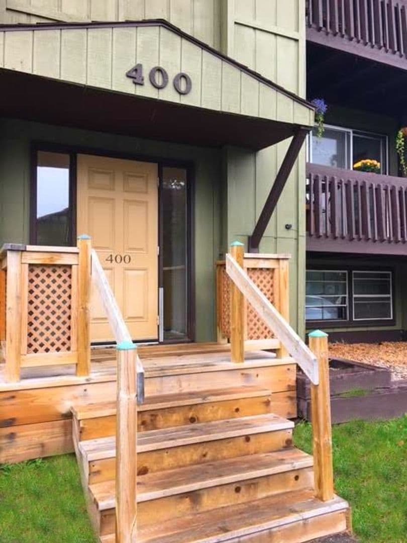 Woodview Village Apartments (Woodview Marquette LLC) 10 of 22