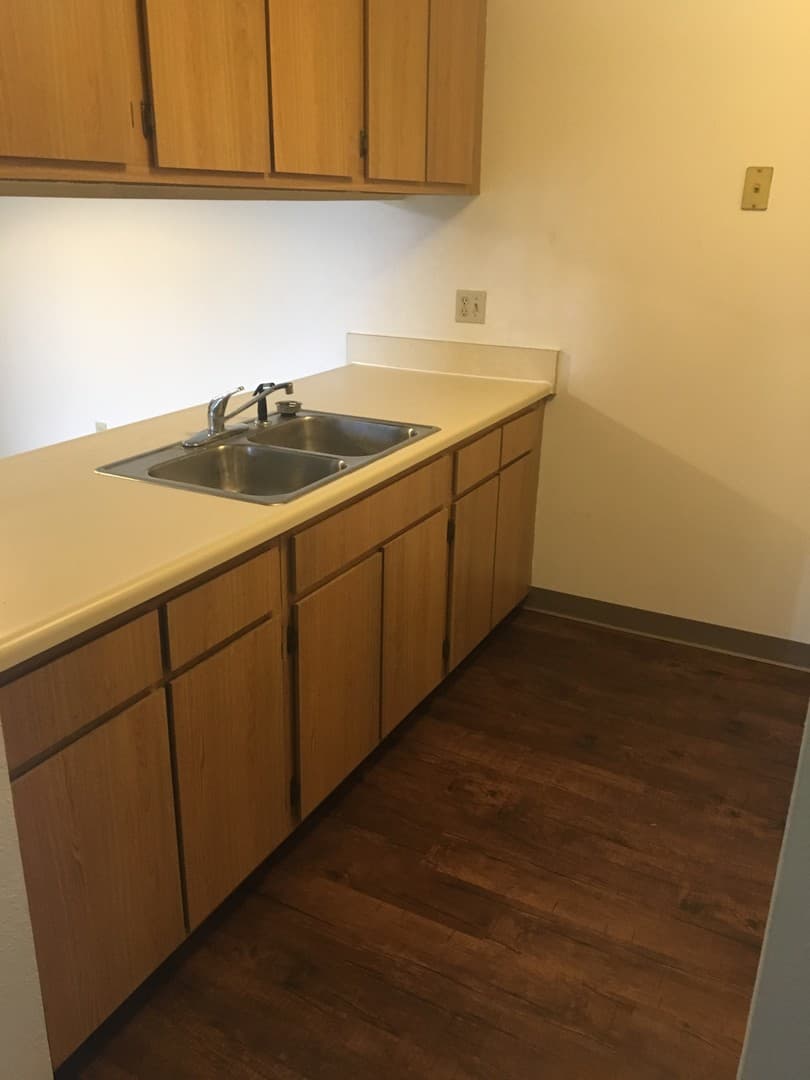 Litchfield Apartments Co. LDHA - LP 4 of 15
