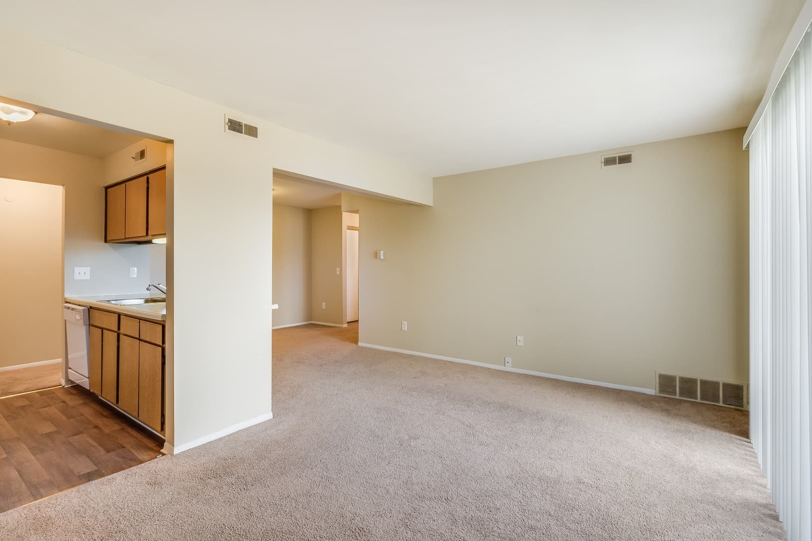 Drakeshire Apartments (Suzanne Apartments LLC) 26 of 69