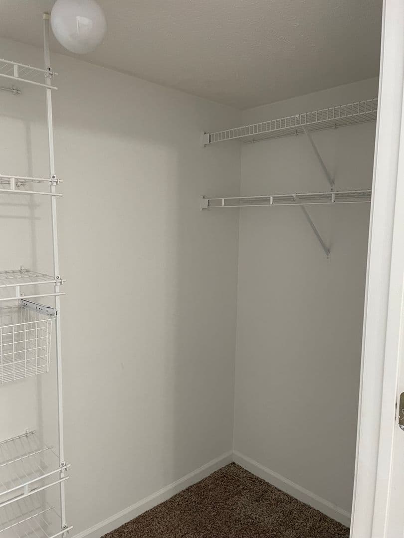 Looking Glass Meadows LLC 12 of 17