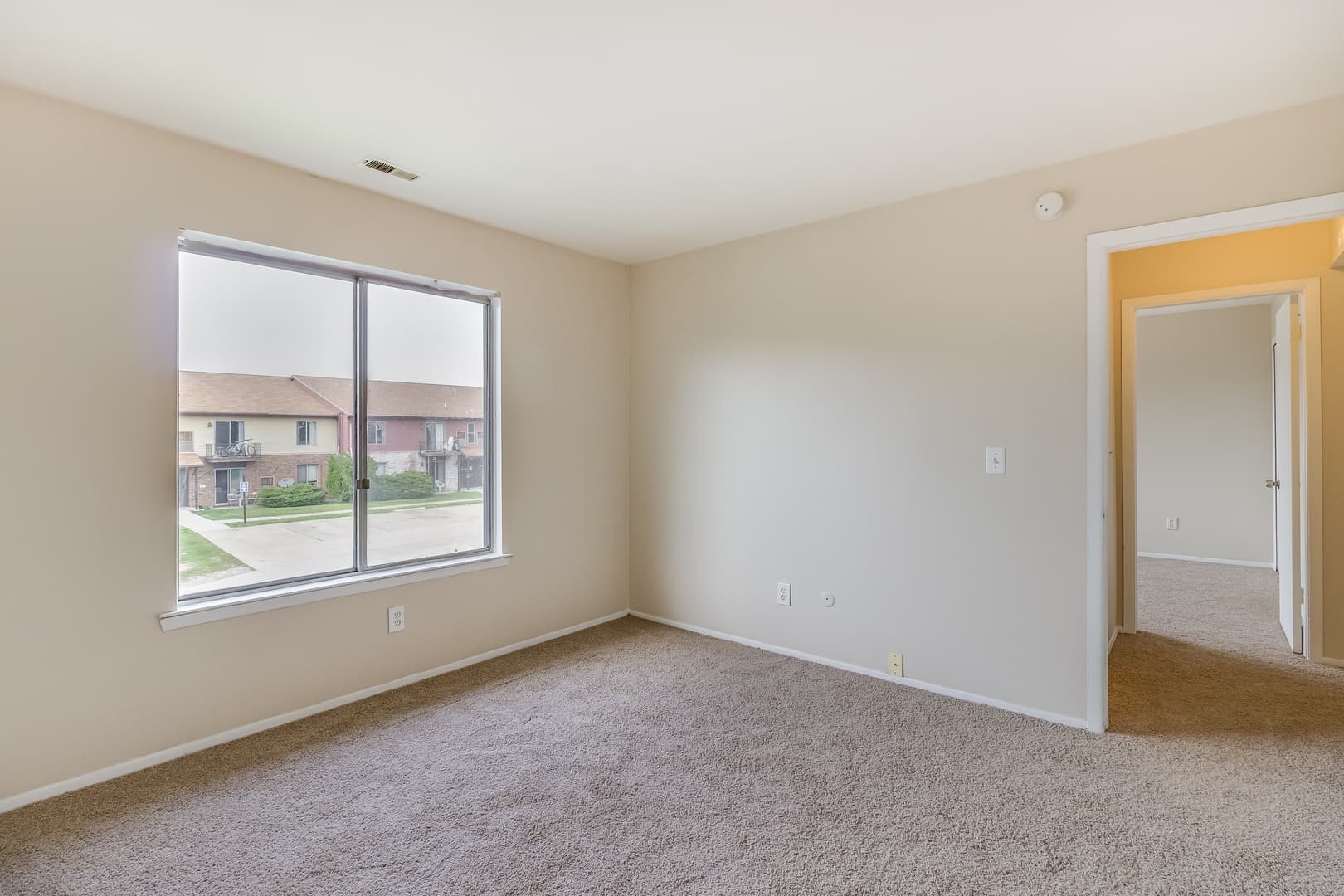 Drakeshire Apartments (Suzanne Apartments LLC) 15 of 69