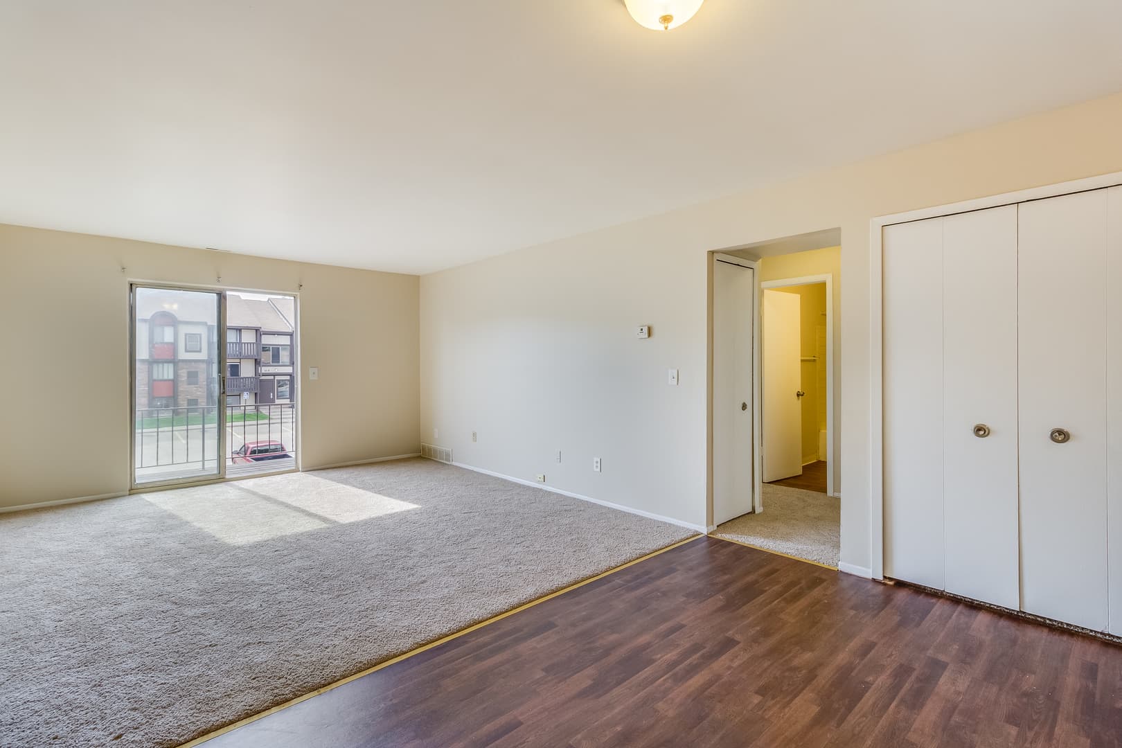 Drakeshire Apartments (Suzanne Apartments LLC) 7 of 19