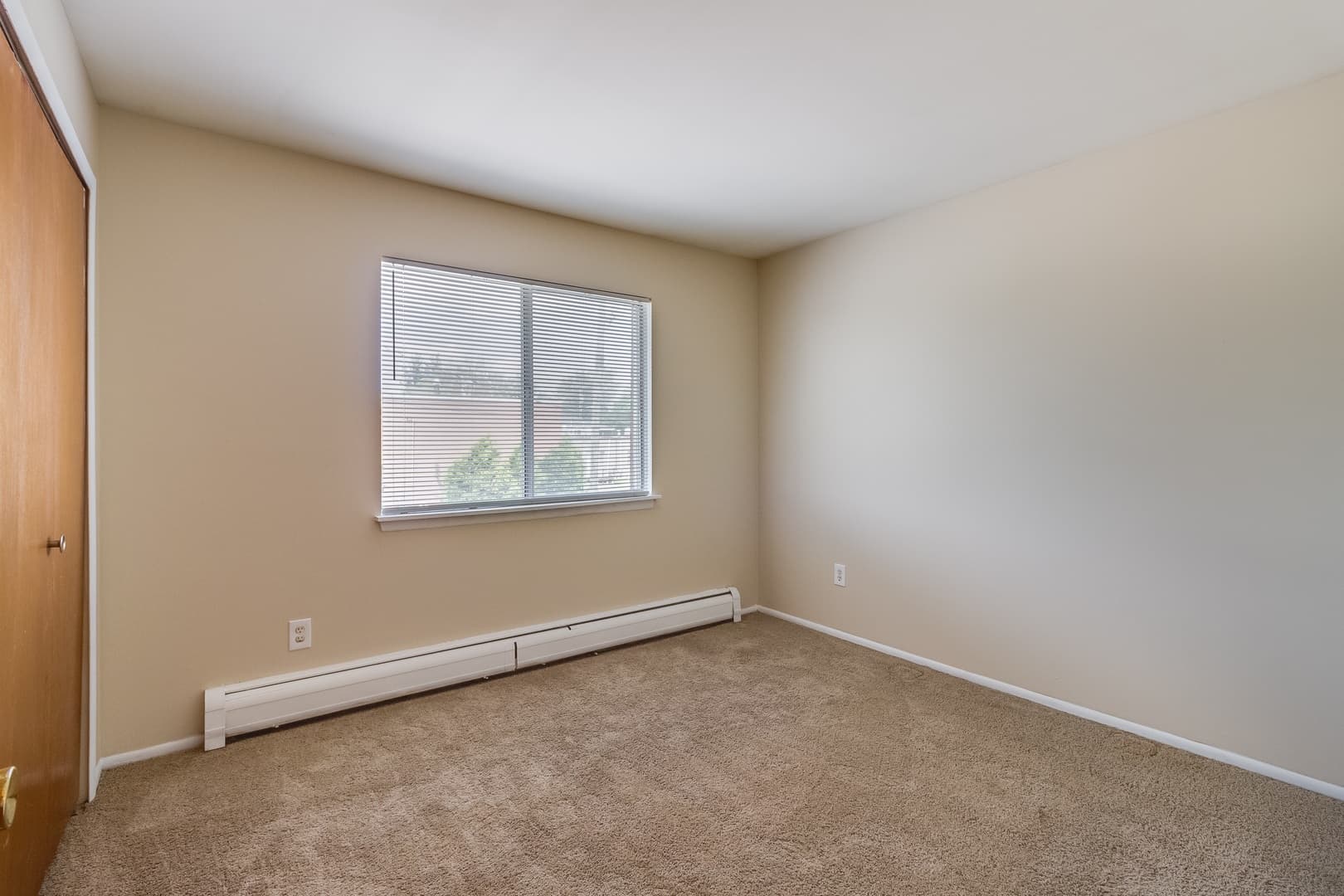 Drakeshire Apartments (Suzanne Apartments LLC) 38 of 69
