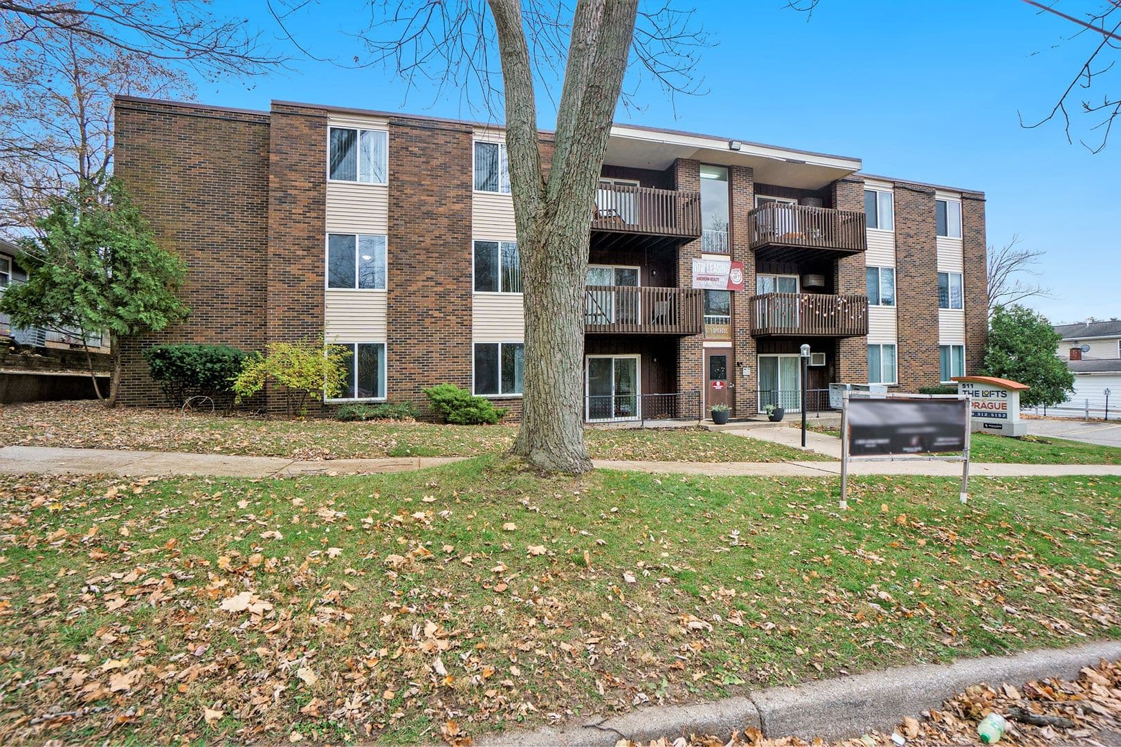 The Lofts at Sprague (Sprague and Michigan LLC) 16 of 17