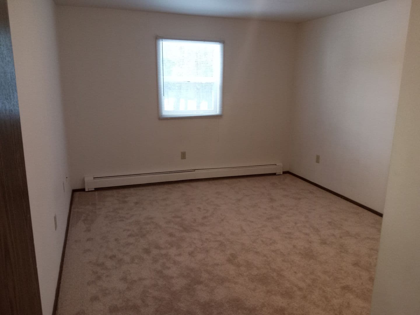 Woodview Village Apartments (Woodview Marquette LLC) 19 of 22