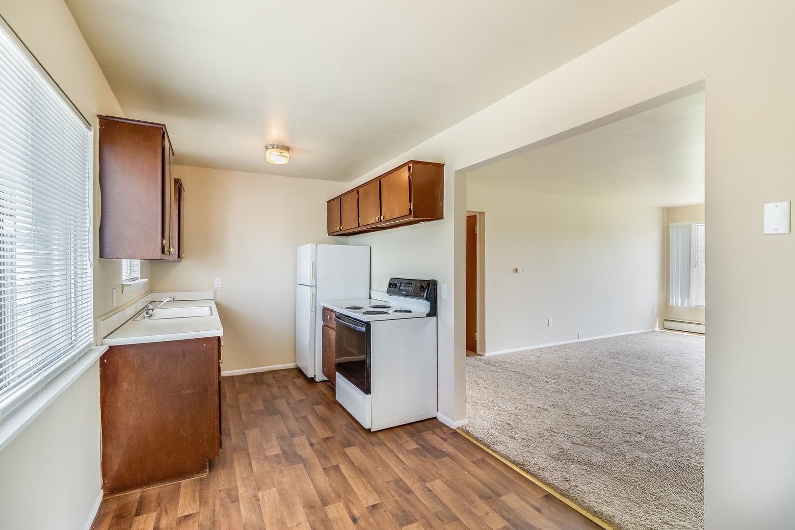 Drakeshire Apartments (Suzanne Apartments LLC) 35 of 69