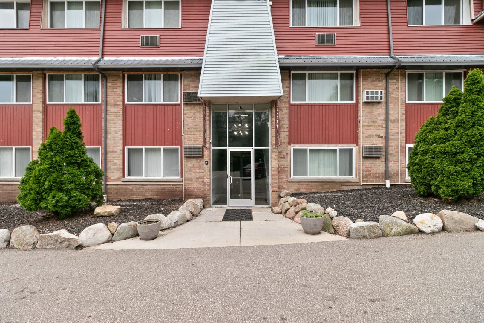 Hillside Village (Hillside Village LLC) 16 of 18