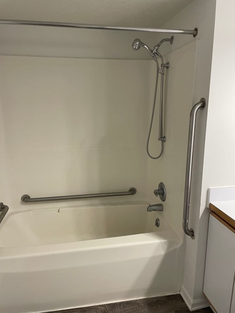 Looking Glass Meadows LLC 16 of 17