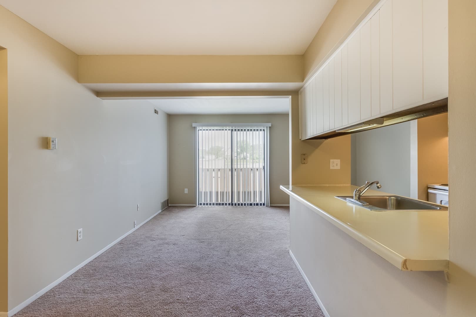 Drakeshire Apartments (Suzanne Apartments LLC) 29 of 69