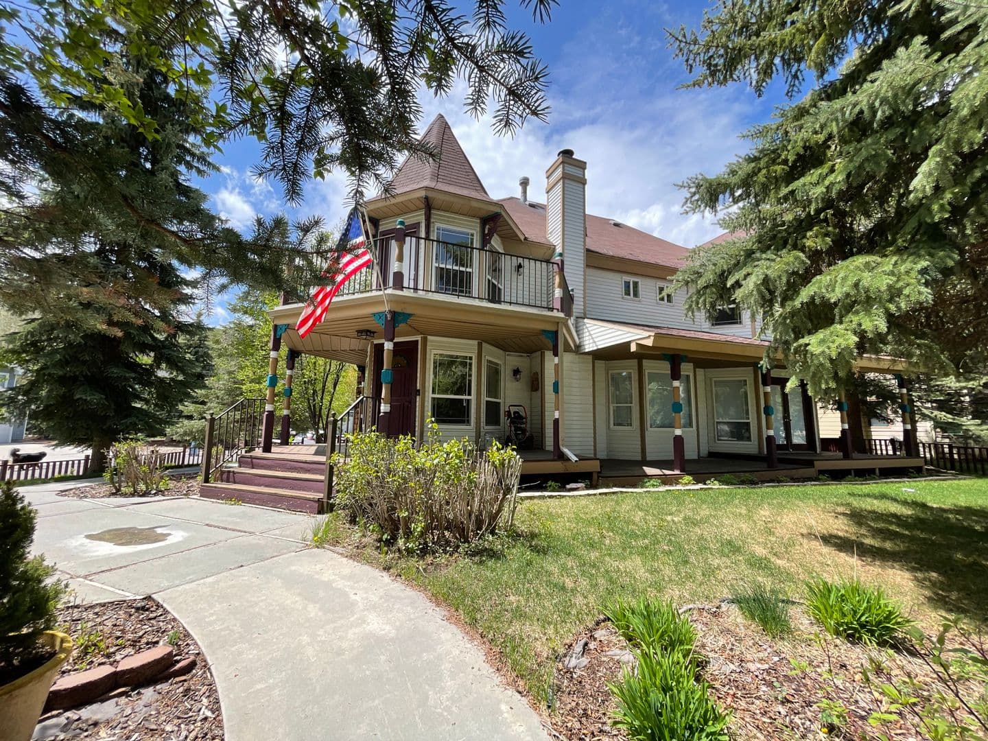 2522 Annie Oakley Drive 2 of 47