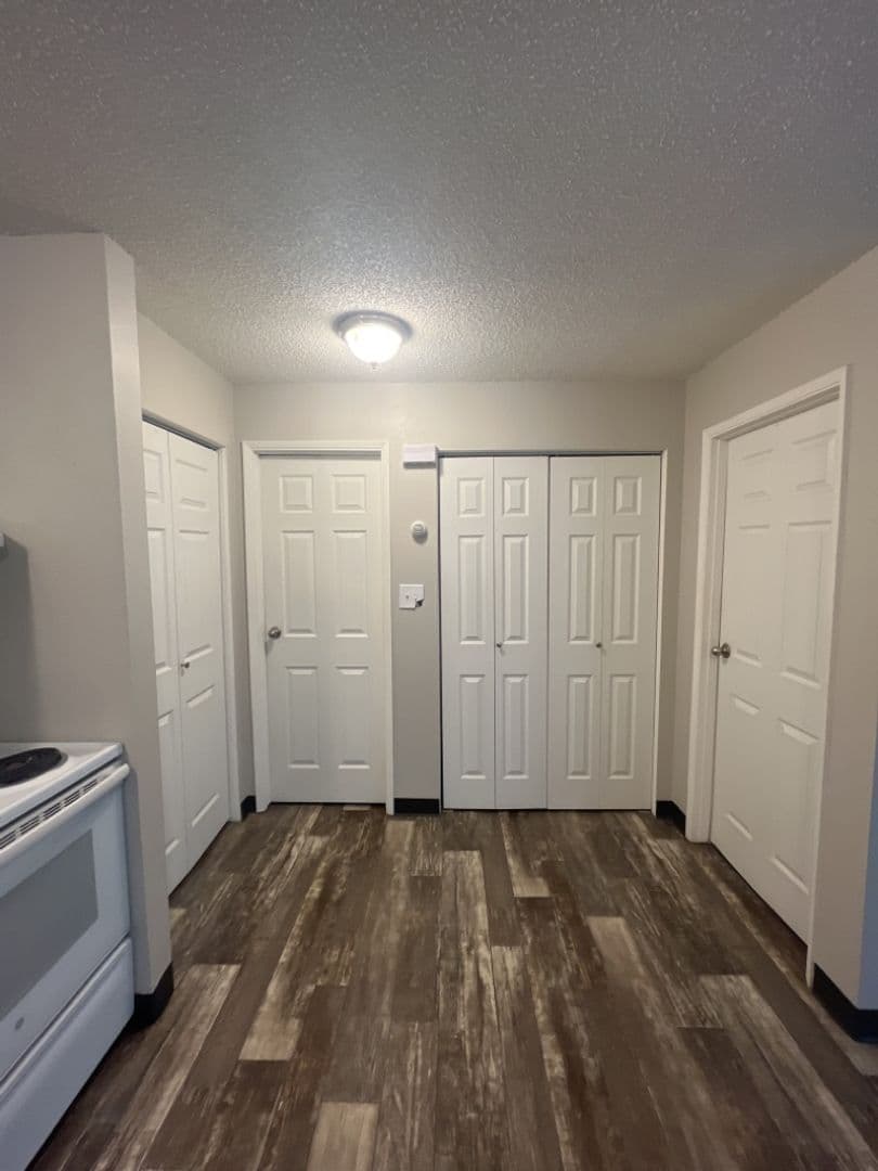 Grove Apartments 2 of 9