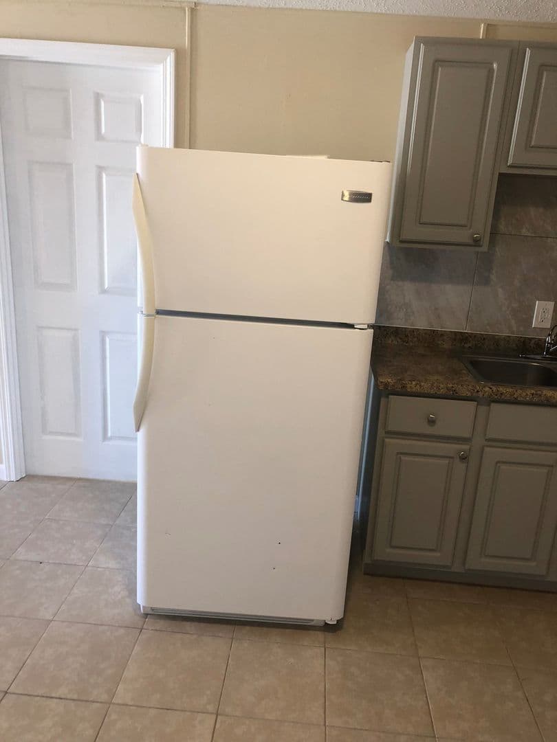 Recently Renovated 2 Bedroom 1 Bath Apartments for Rent! 4 of 9