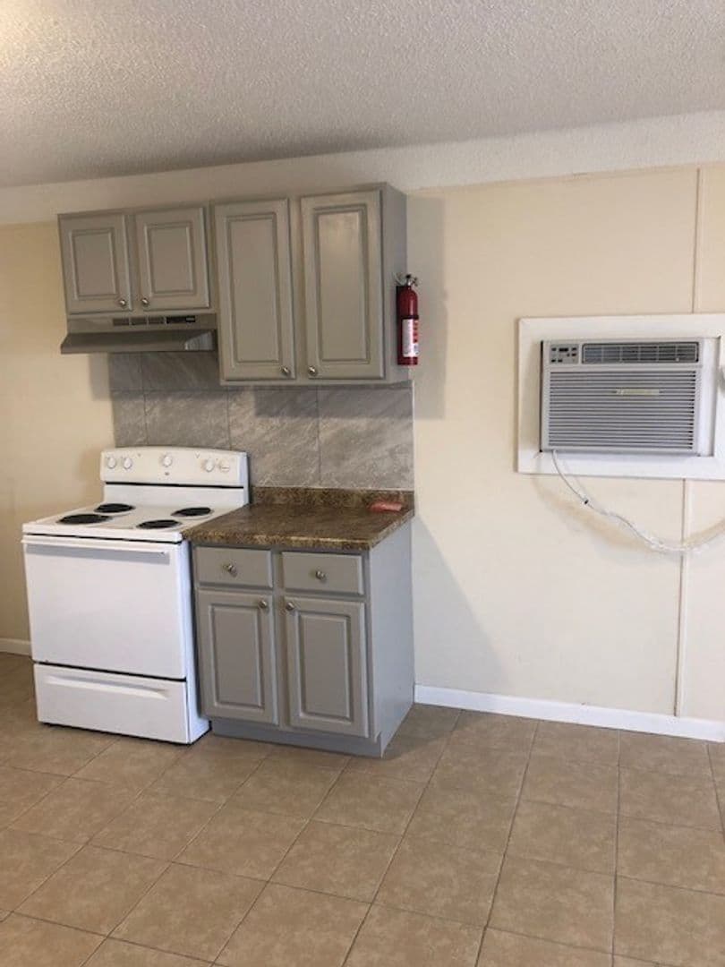 Recently Renovated 2 Bedroom 1 Bath Apartments for Rent! 5 of 10