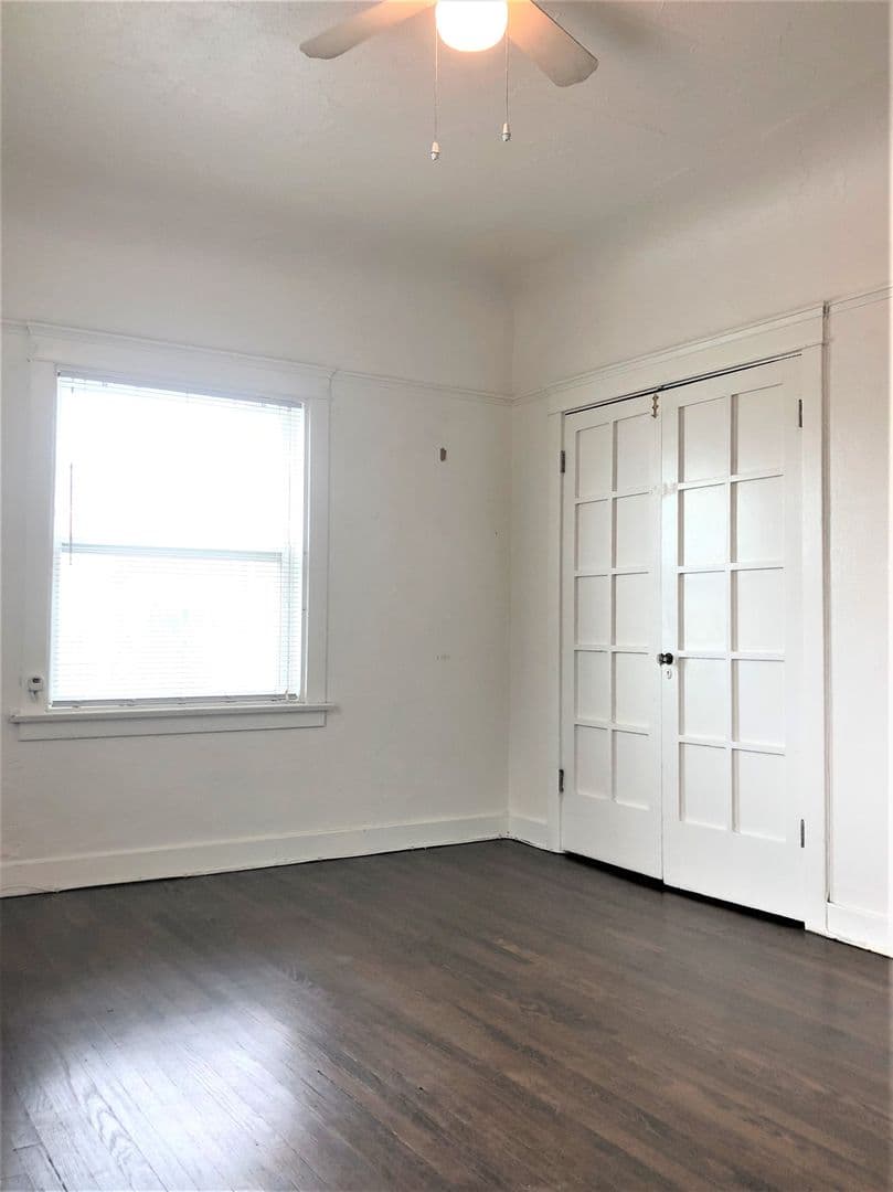 Melrose Apartments 1 of 18