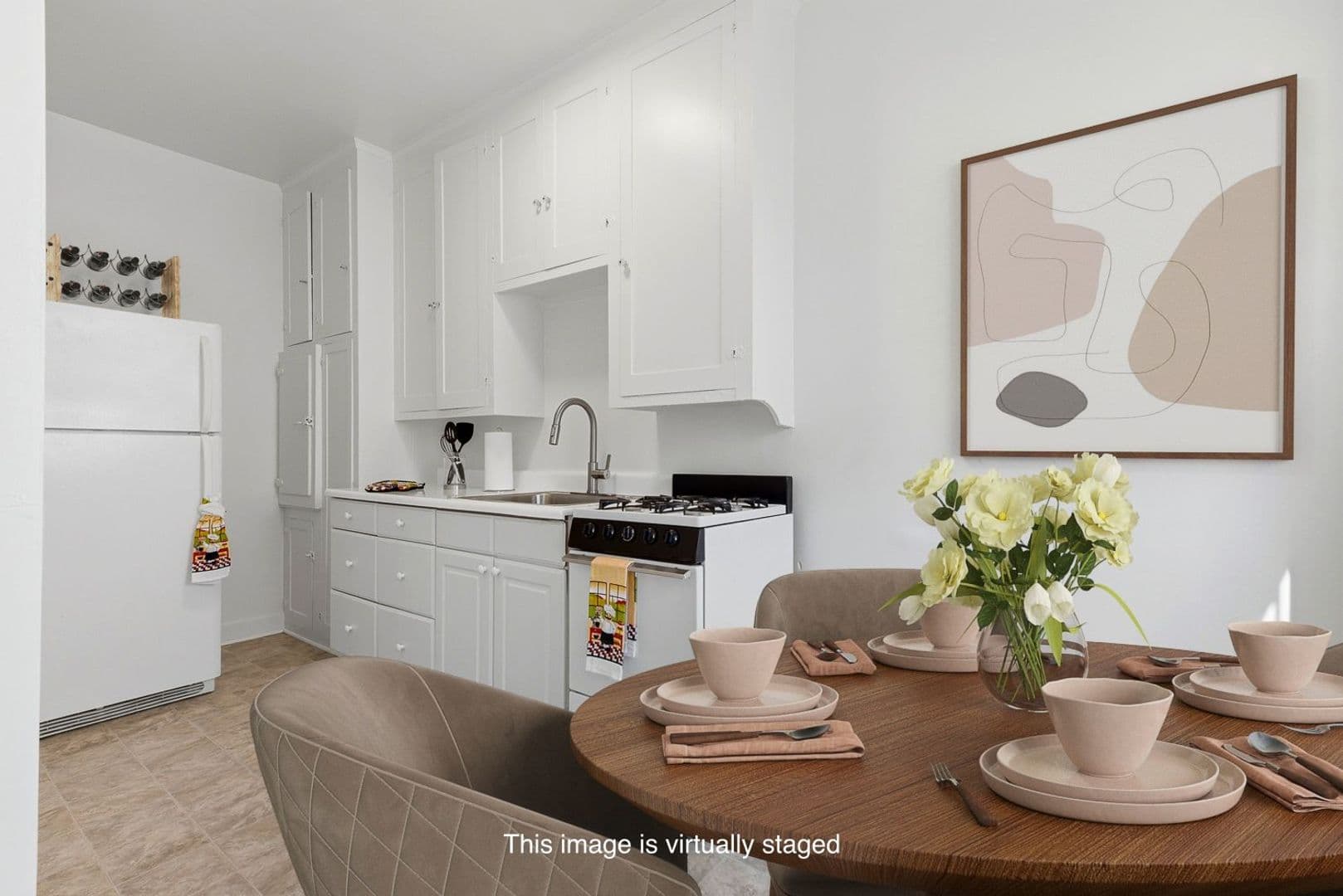 Melrose Apartments 9 of 15