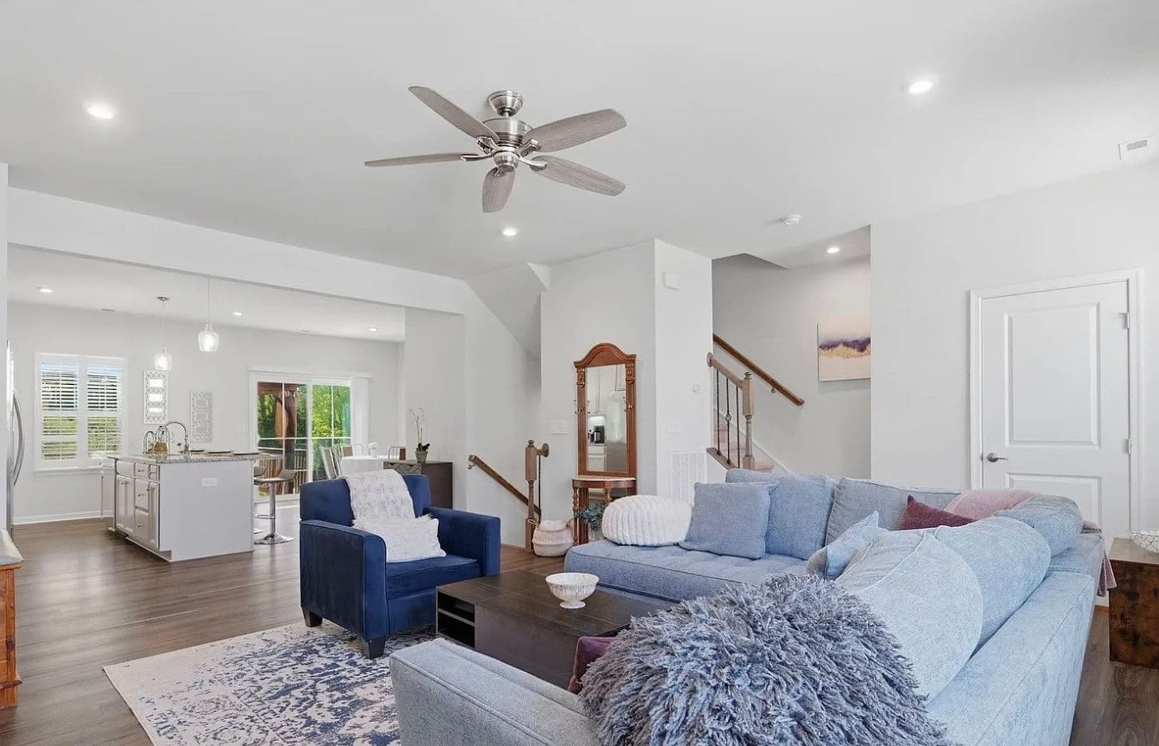 Grantham Place Drive 2527 6 of 15