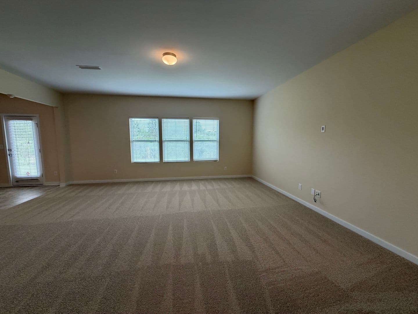 Shaw Avenue 1328 6 of 25