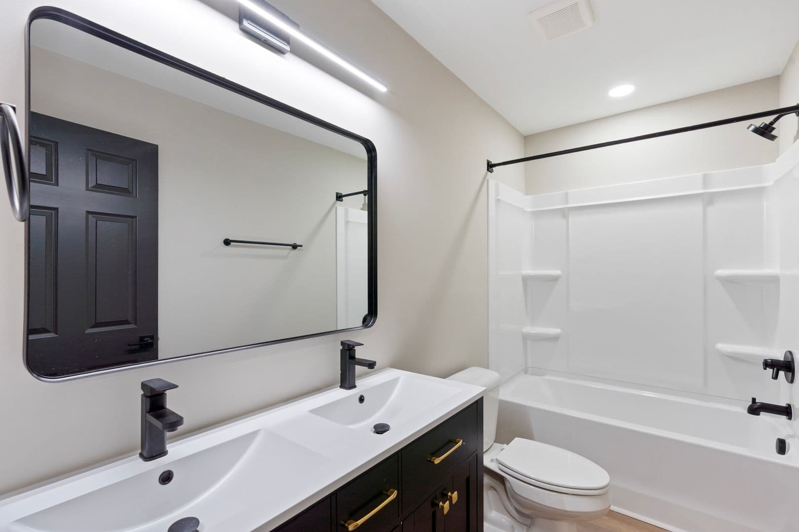 804 Martin Street 16 of 27