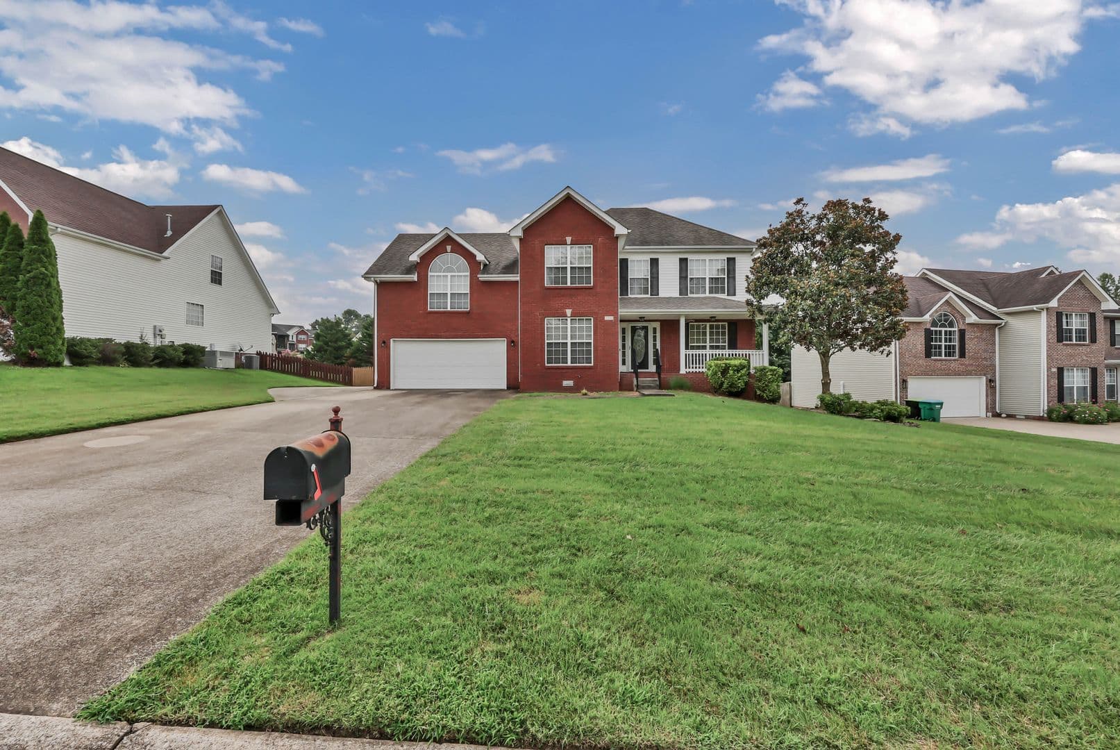 3332 Victoria Ct 6 of 45
