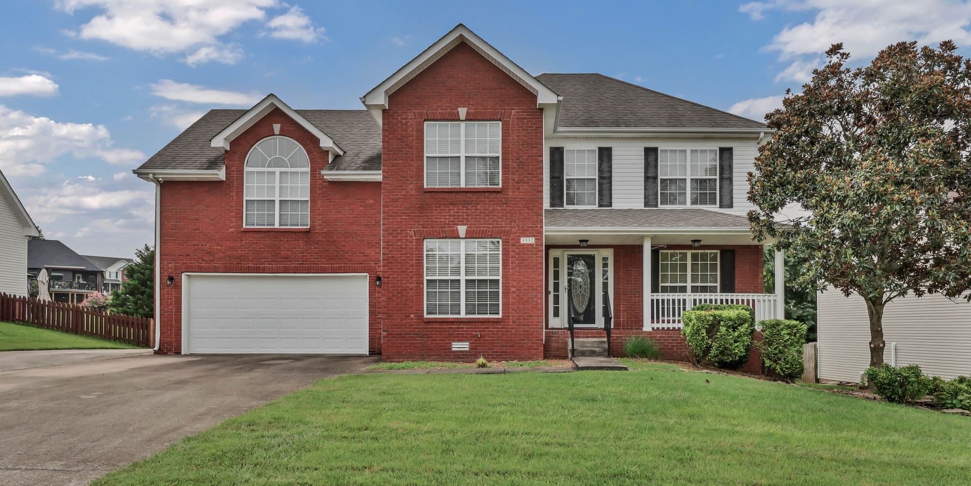 3332 Victoria Ct 1 of 45