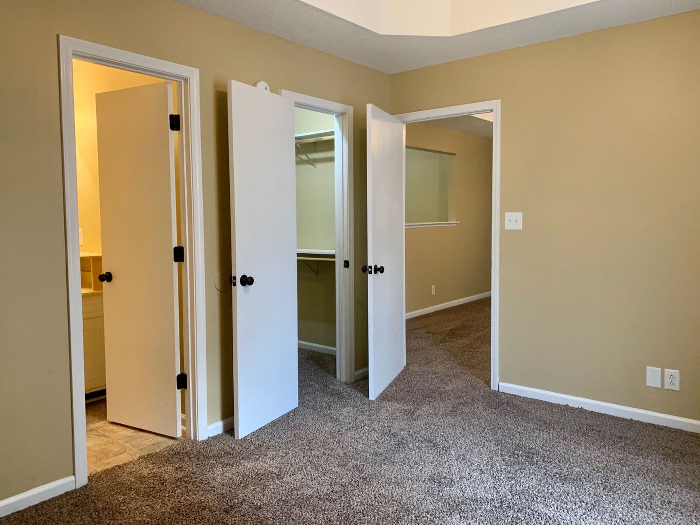 583 Cynthia Dr 18 of 26