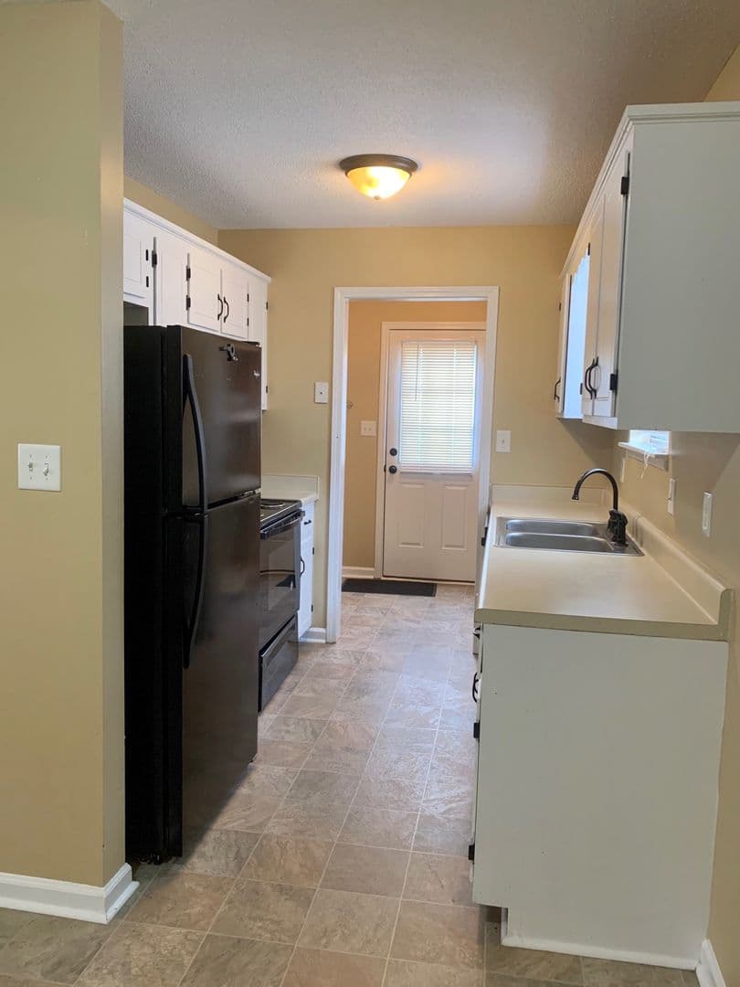 583 Cynthia Dr 12 of 26